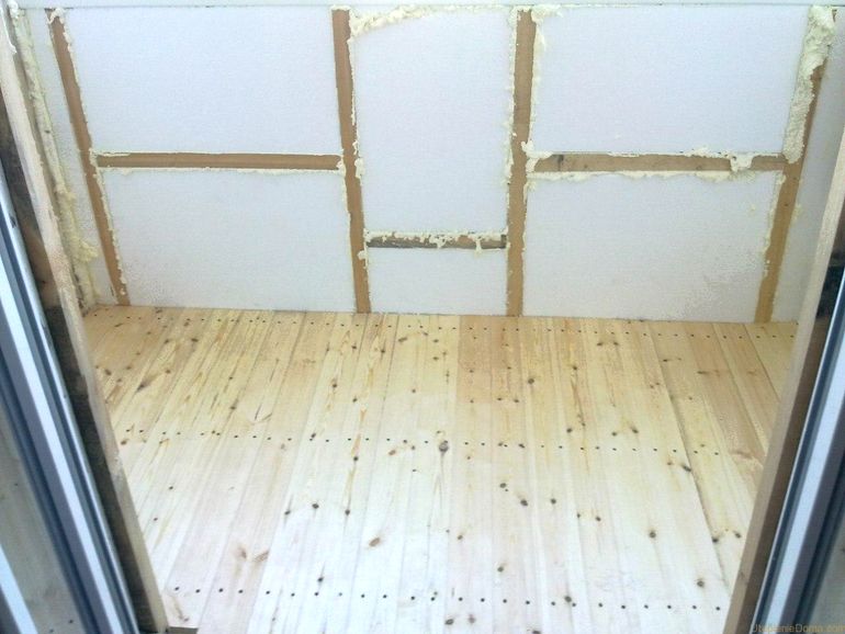 Каким материалом утепляют самые труднодоступные места