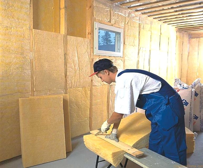 Каким материалом утепляют самые труднодоступные места