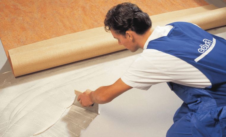 Как не надо стелить линолеум, чтобы не переделывать работу заново