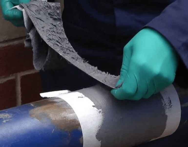 Как справиться с протечкой стыка трубы своими силами